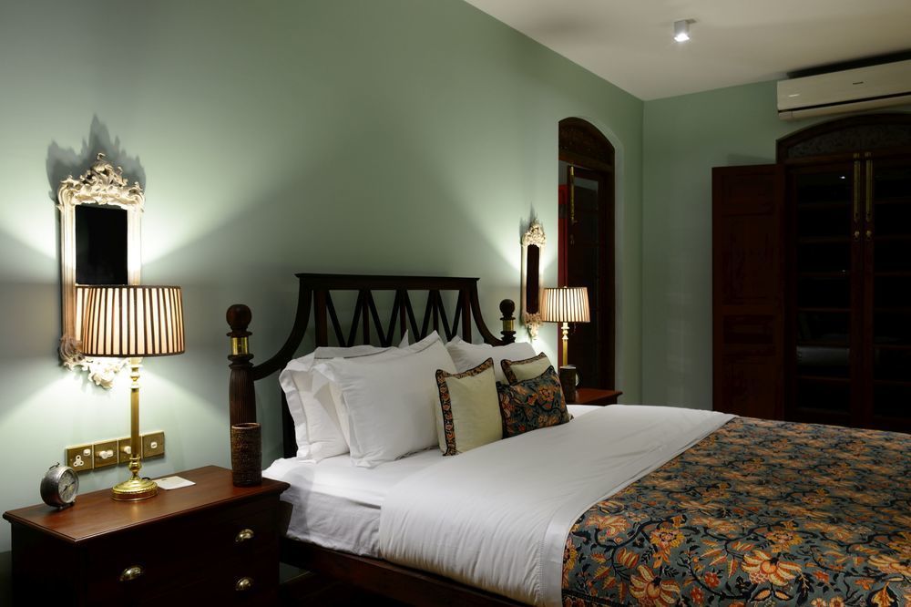 Maniumpathy Hotel Colombo Extérieur photo